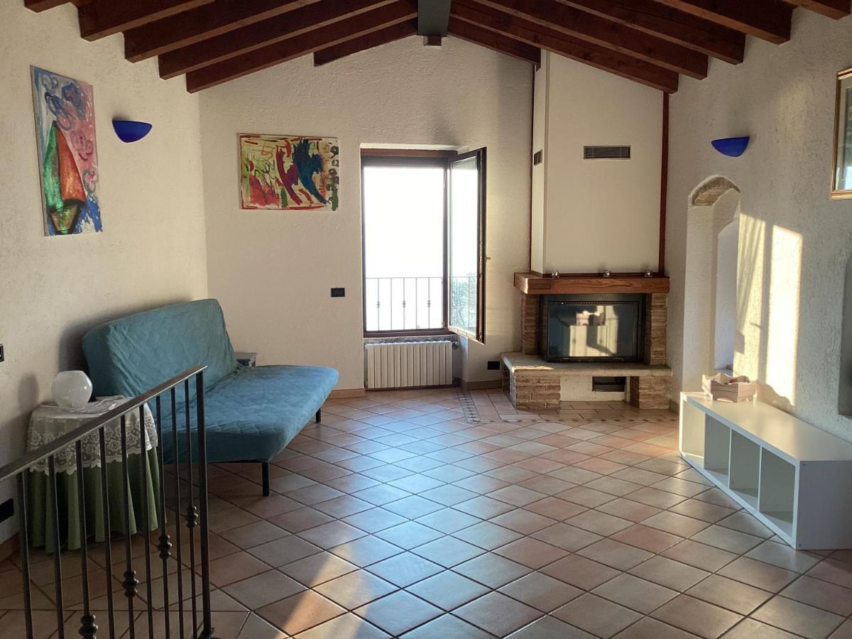 Ca Dei Casai Apartment, Lago Di Garda E Relax. Gaino Екстериор снимка